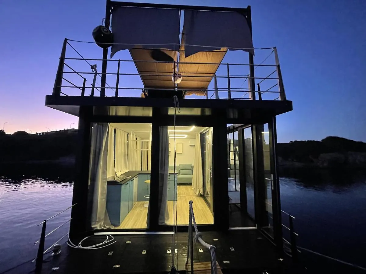 HOUSEBOAT Blue Lagoon Stintino 0*,
